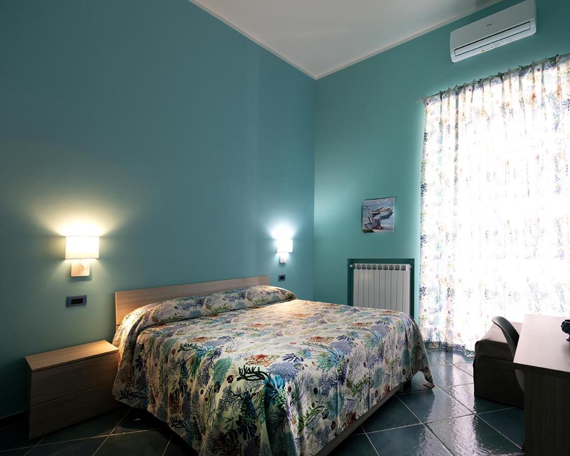 Hotel Casina Lambis Pozzuoli Zewnętrze zdjęcie